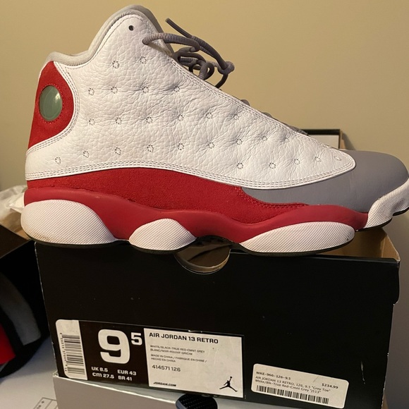 AIR JORDAN 13 RETRO - Picture 1 of 1